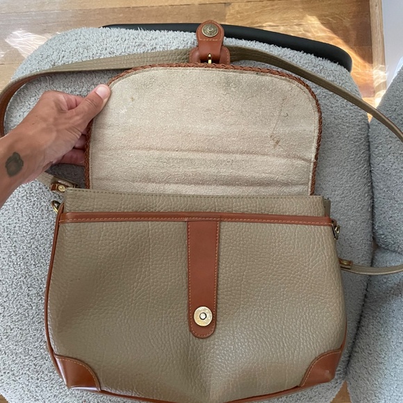 Vintage Dooney & Bourke Two-Tone Leather Crossbody Purse - Picture 10 of 11